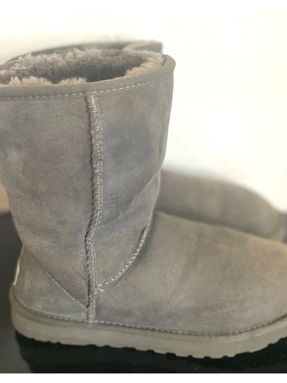 UGG Women's Classic Short Boots - Gray - US Size 9